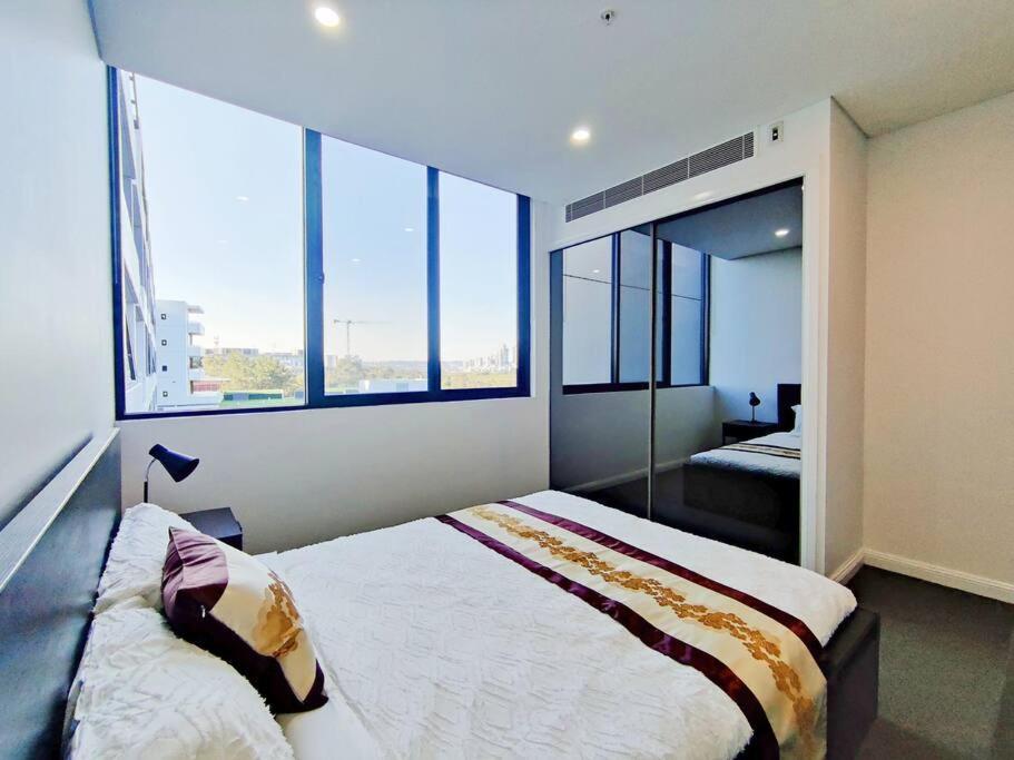 Sun-filled W Stunning Open Views Of Park&city Appartamento Sydney