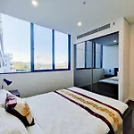 Sun-Filled Apt W Stunning Open Views Of Park&City
