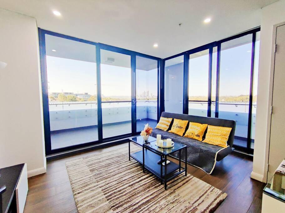 Sun-filled W Stunning Open Views Of Park&city *
